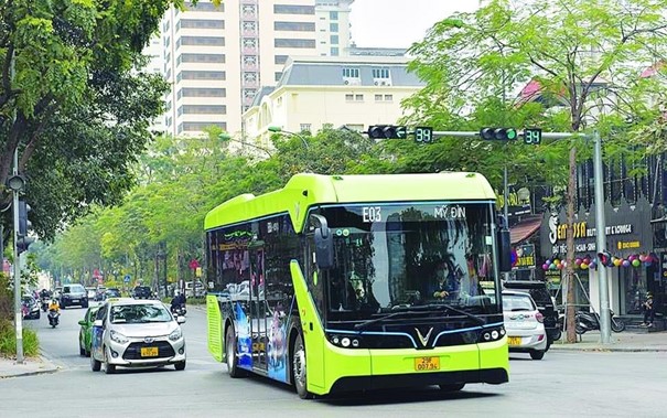 Hà Nội sắp thí điểm vùng phát thải thấp chống ô nhiễm không khí - Ảnh 3.