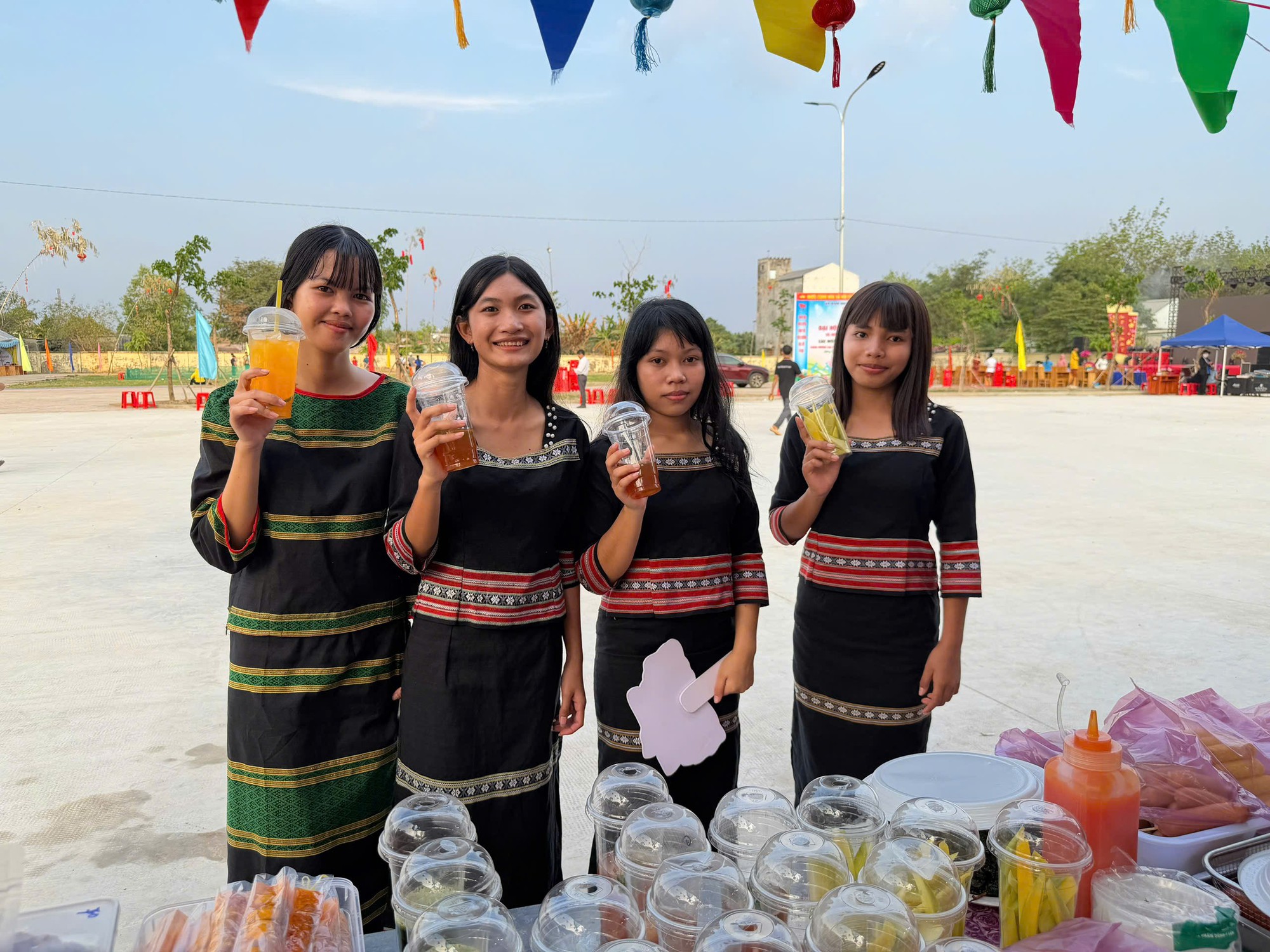 Ấm áp mùa xuân nơi vùng đồng bào dân tộc thiểu số xã Nha Bích- Ảnh 2.